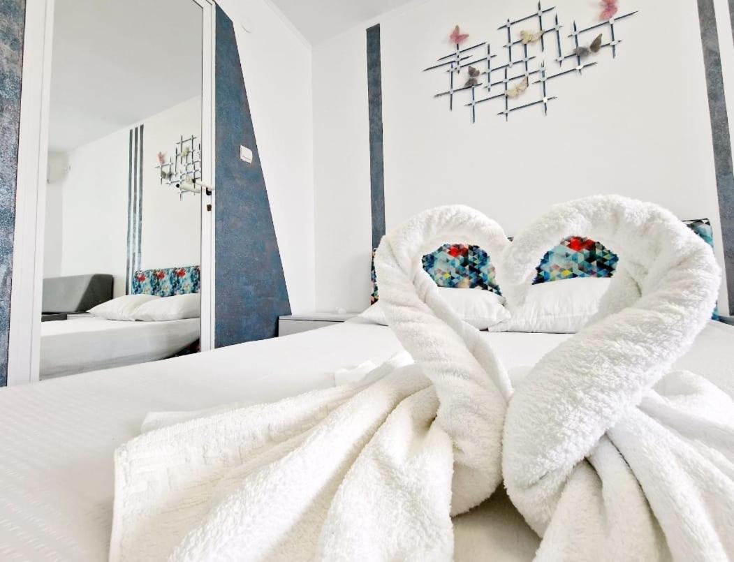 Ares Hotel Constanta Luaran gambar